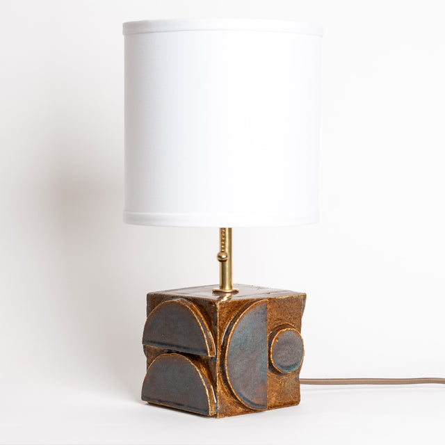 Geometria ceramic table lamp in cocoa blue metallic, J Schatz