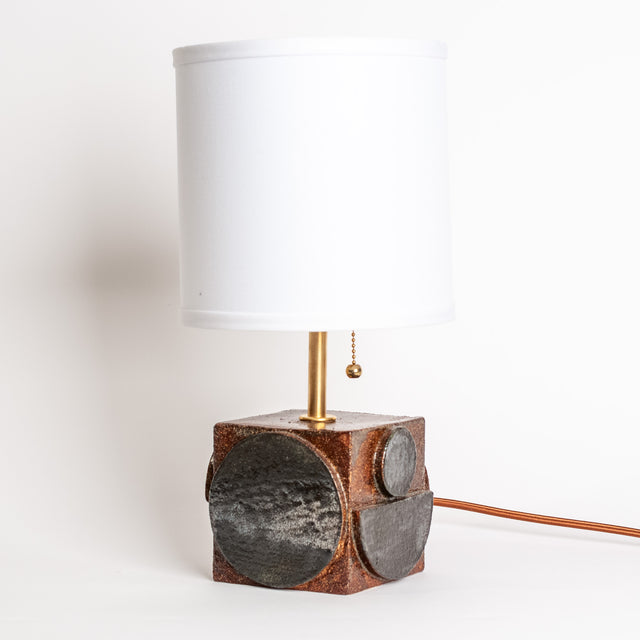 Geometria ceramic table lamp in walnut black metallic, detail, J Schatz