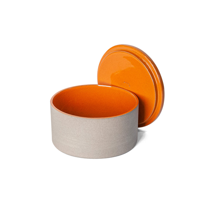 Small Fire Orange Utilità Bowl Undercover with lid off, glazed stoneware, J Schatz
