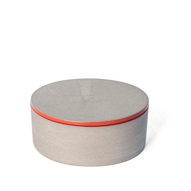 Large Sumac Red Utilità Bowl Undercover with lid on, glazed stoneware, J Schatz